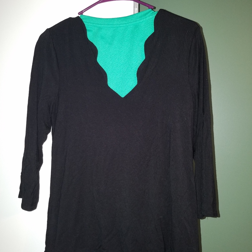 Stitch Fix Nine Britton. Mya Scallop neckline